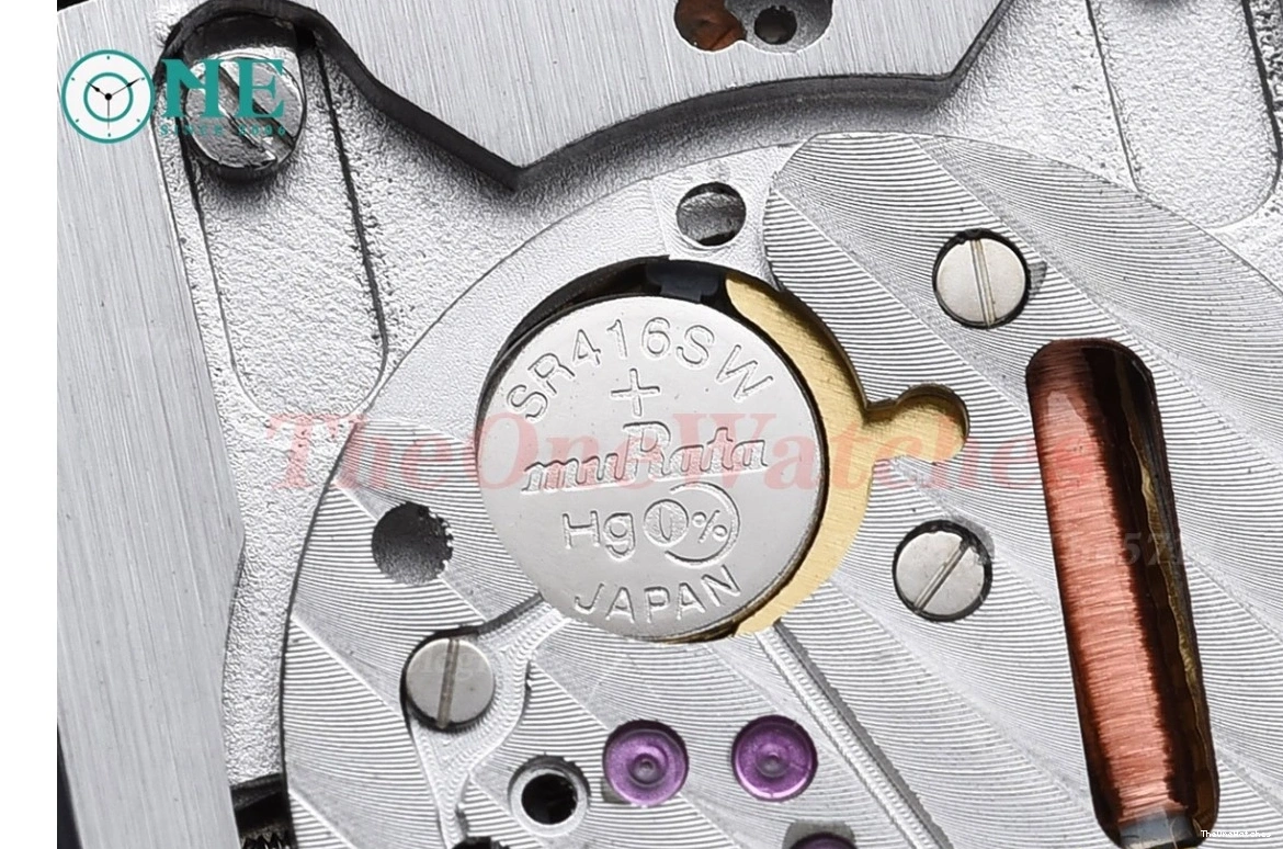 Quartz Leather White Strap LE Blue dial SS Small On Tank K11F Must 0330